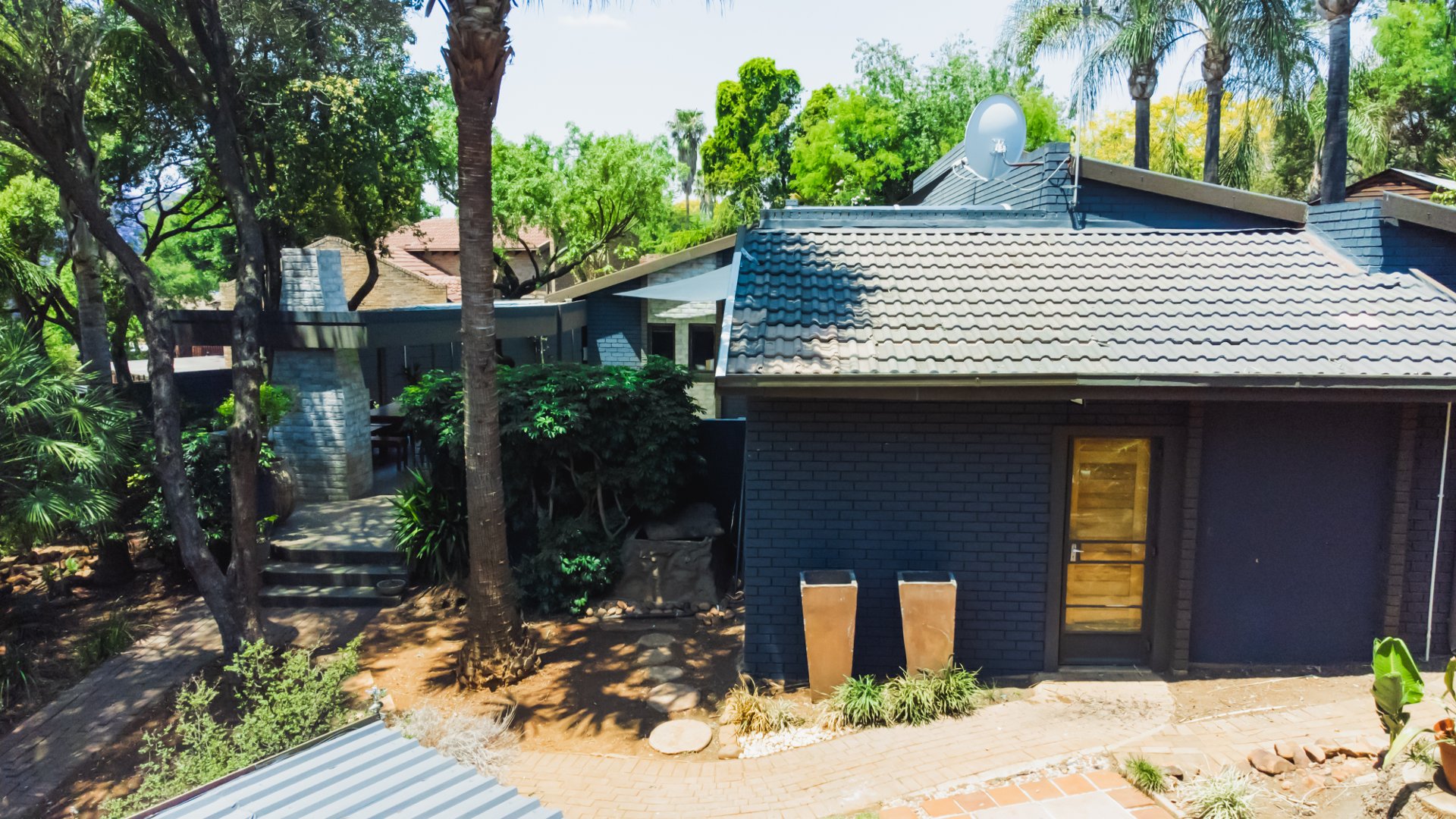 4 Bedroom Property for Sale in Faerie Glen Gauteng