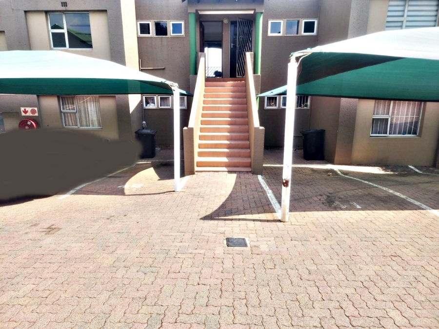 2 Bedroom Property for Sale in Winchester Hills Gauteng