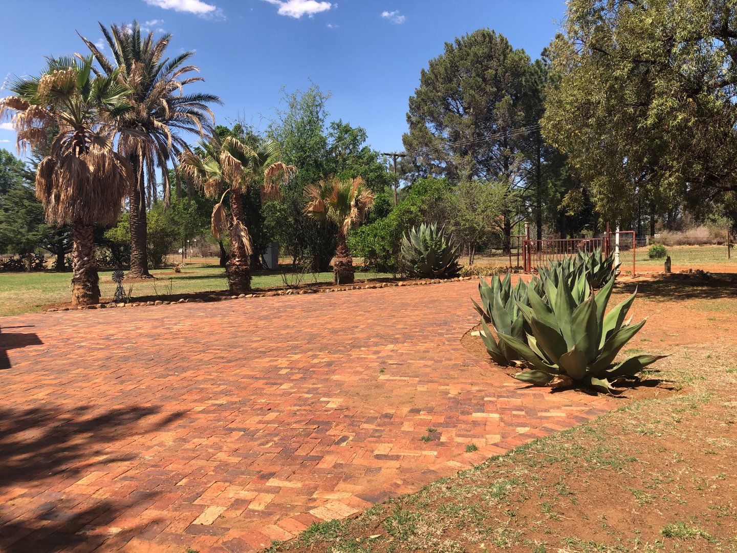 3 Bedroom Property for Sale in Mullerstuine Gauteng