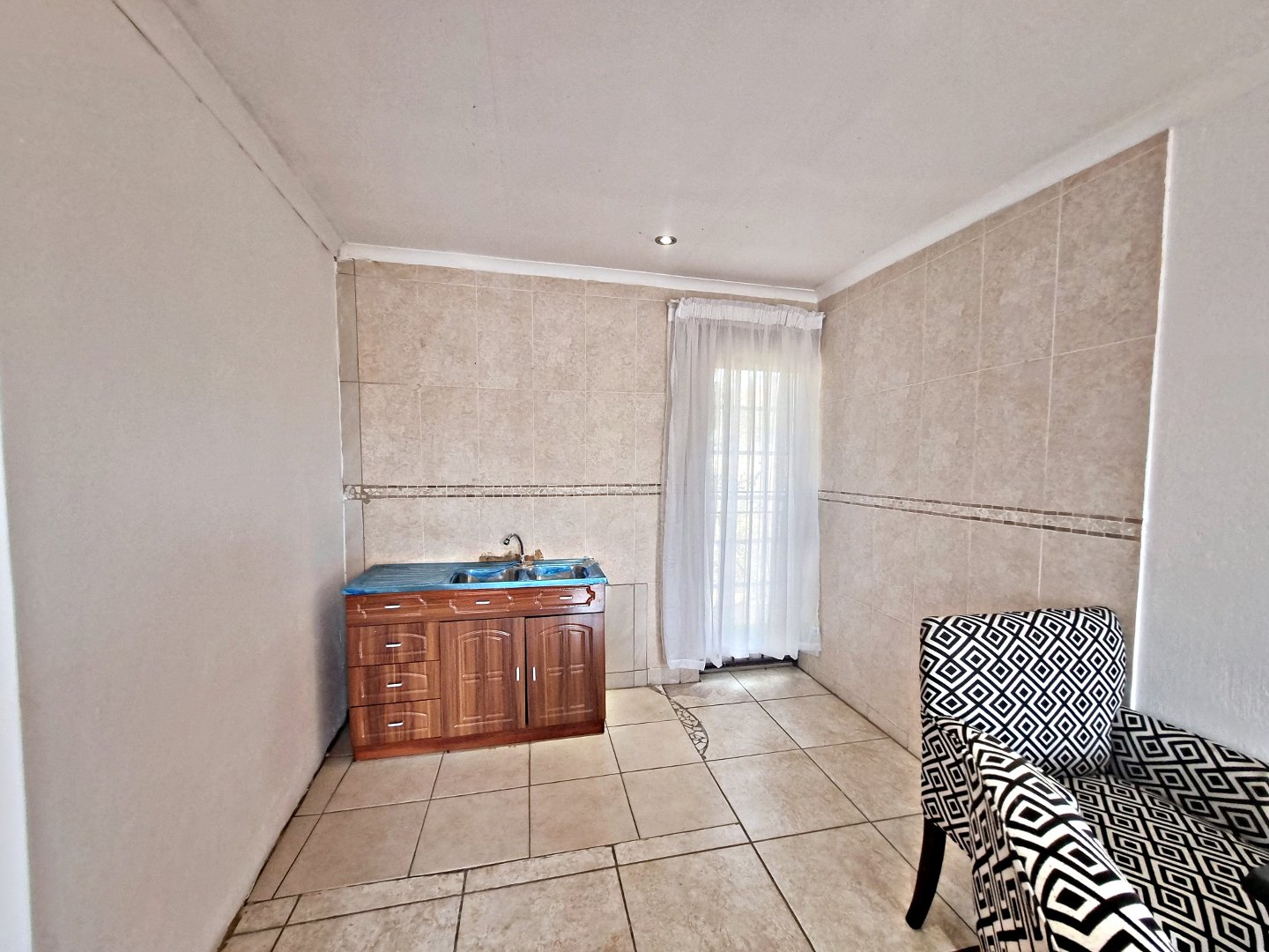 To Let 1 Bedroom Property for Rent in Norkem Park Gauteng