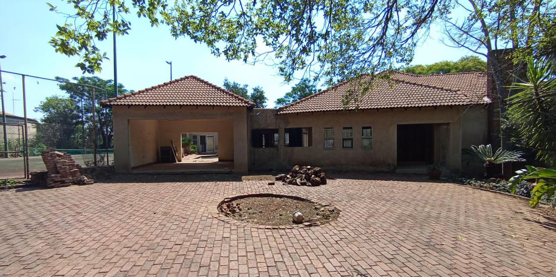 4 Bedroom Property for Sale in Raslouw Gauteng