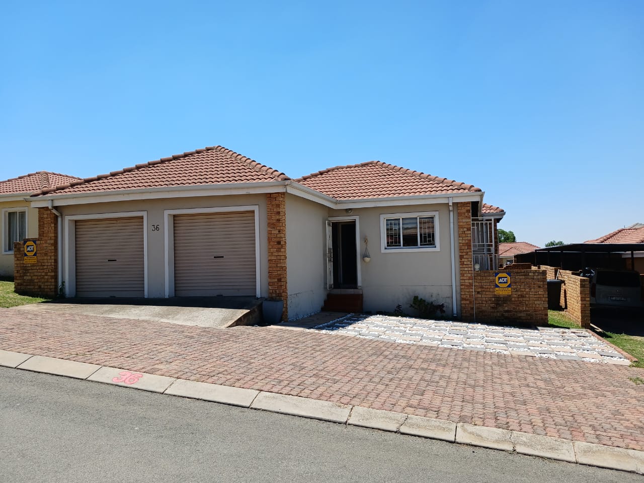 3 Bedroom Property for Sale in Roseacre Gauteng