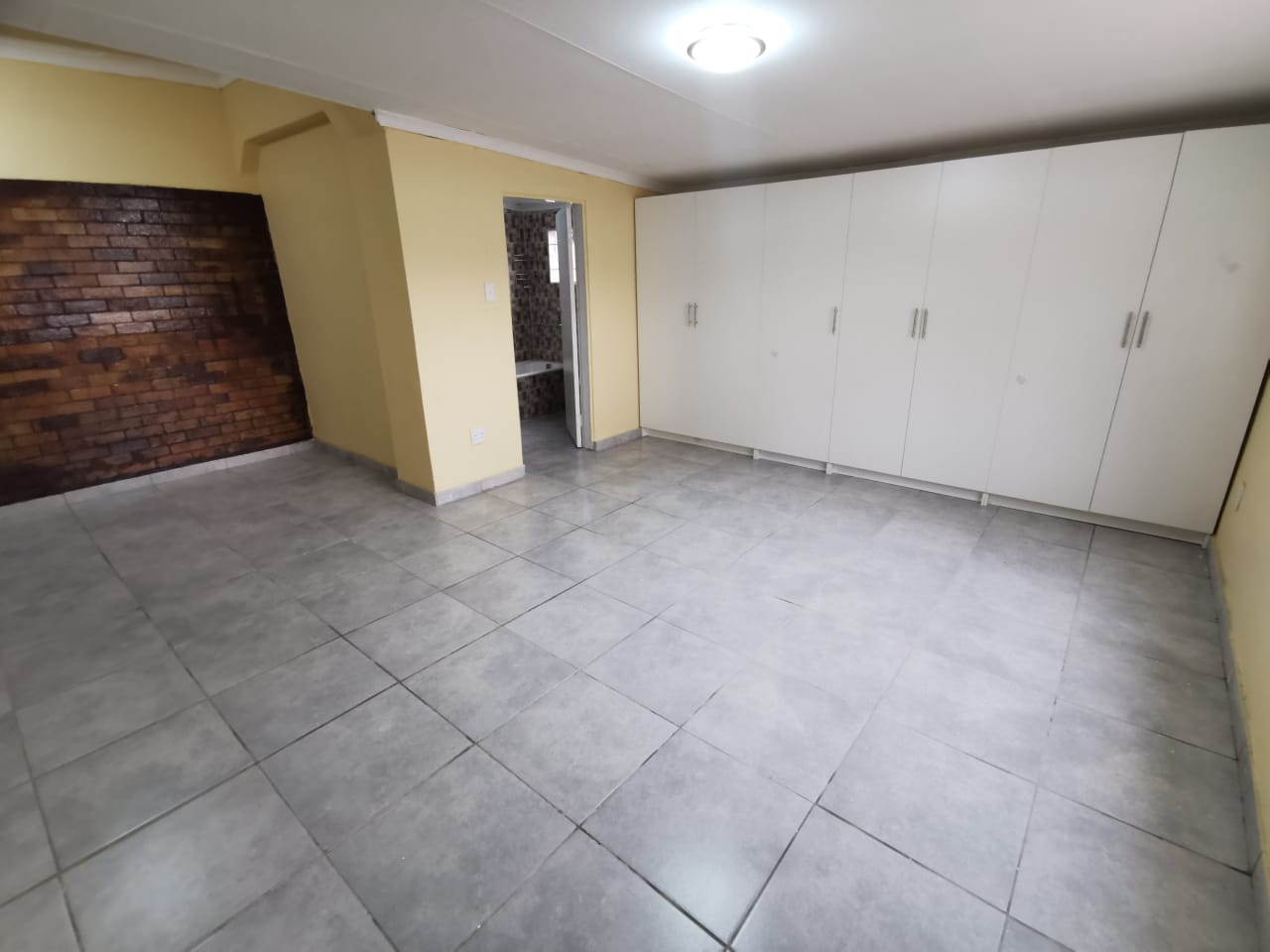 To Let 3 Bedroom Property for Rent in Rewlatch Gauteng