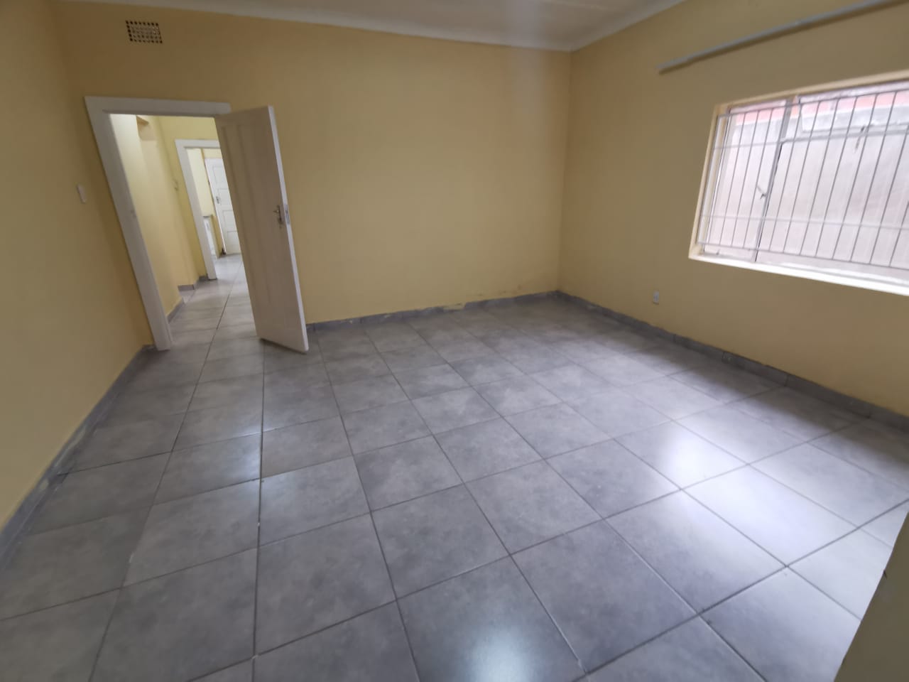 To Let 3 Bedroom Property for Rent in Rewlatch Gauteng