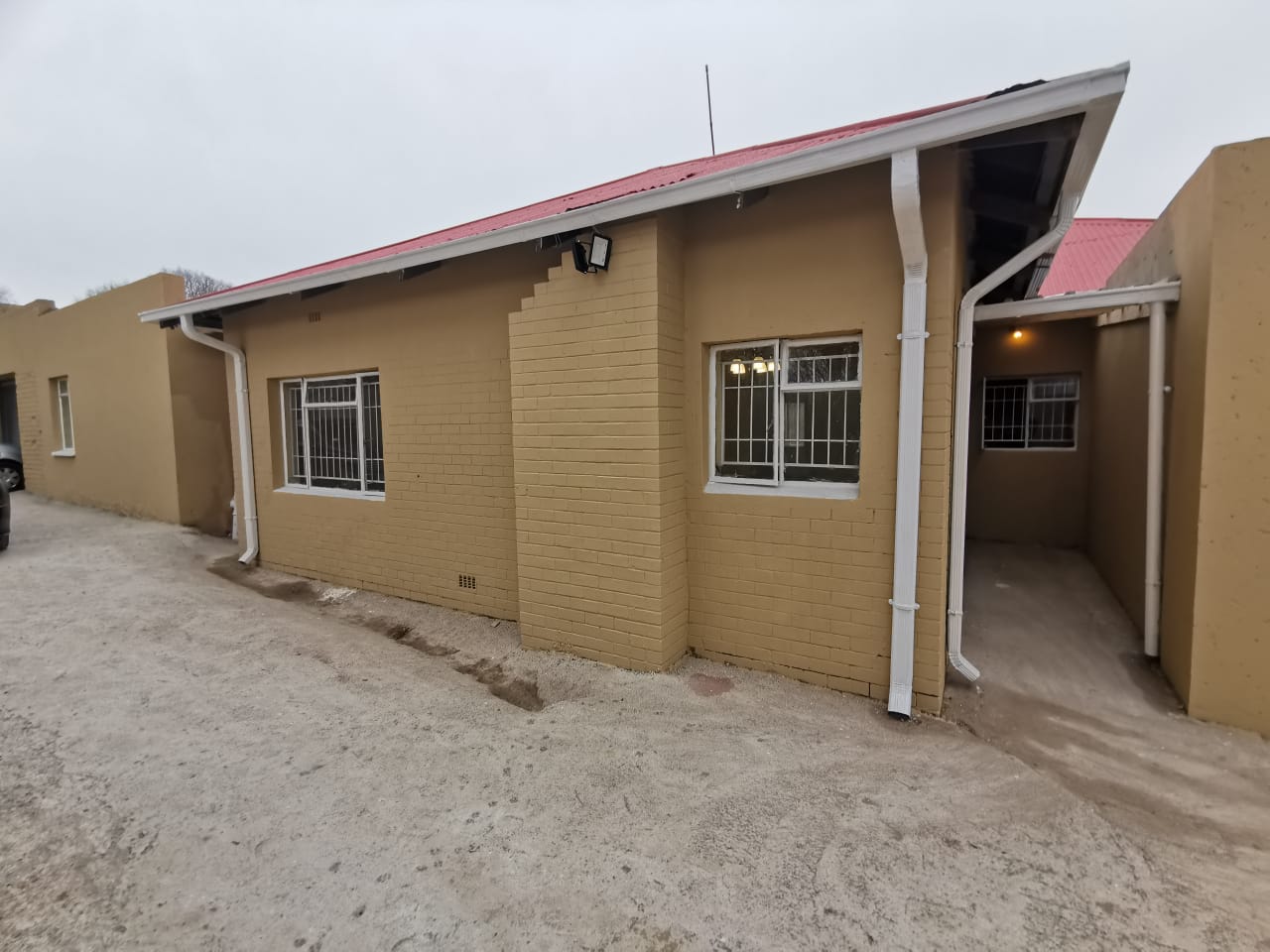 To Let 3 Bedroom Property for Rent in Rewlatch Gauteng