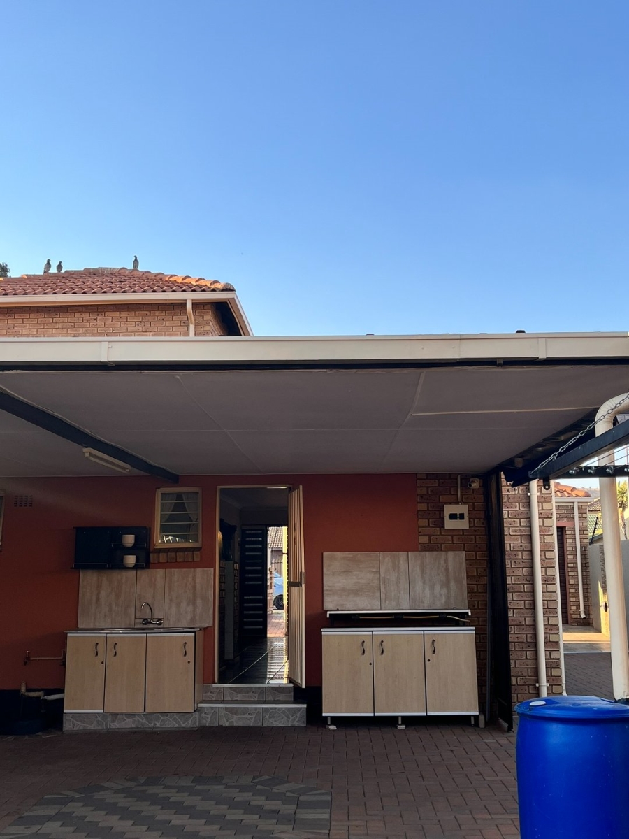 To Let 3 Bedroom Property for Rent in Eersterust Gauteng