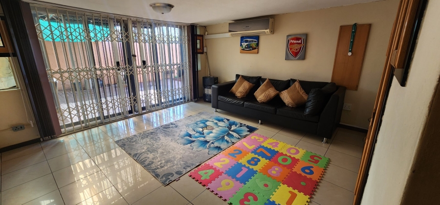 To Let 3 Bedroom Property for Rent in Laudium Gauteng