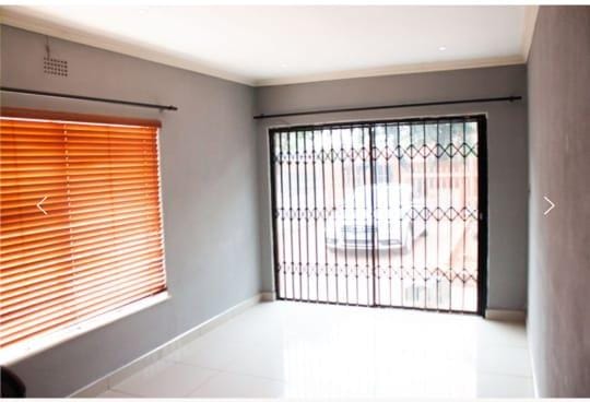 To Let 3 Bedroom Property for Rent in Dawn Park Gauteng