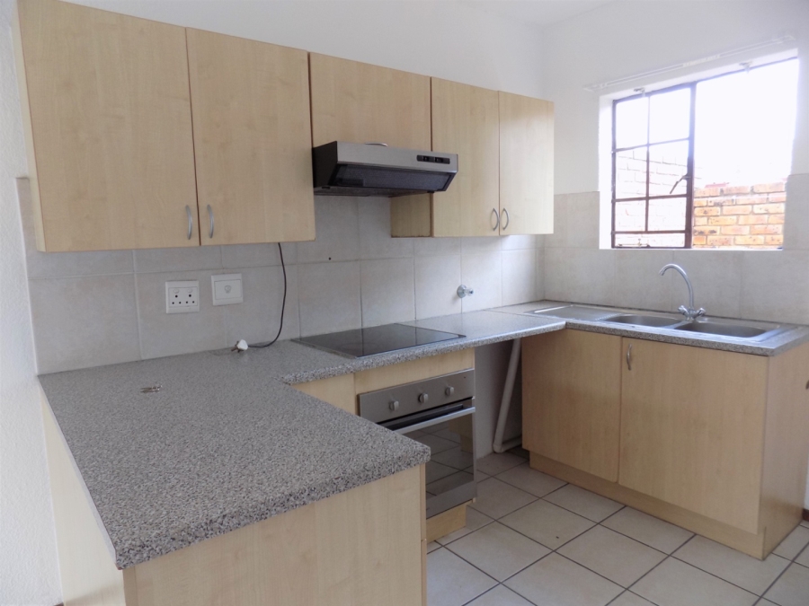 2 Bedroom Property for Sale in Halfway Gardens Gauteng