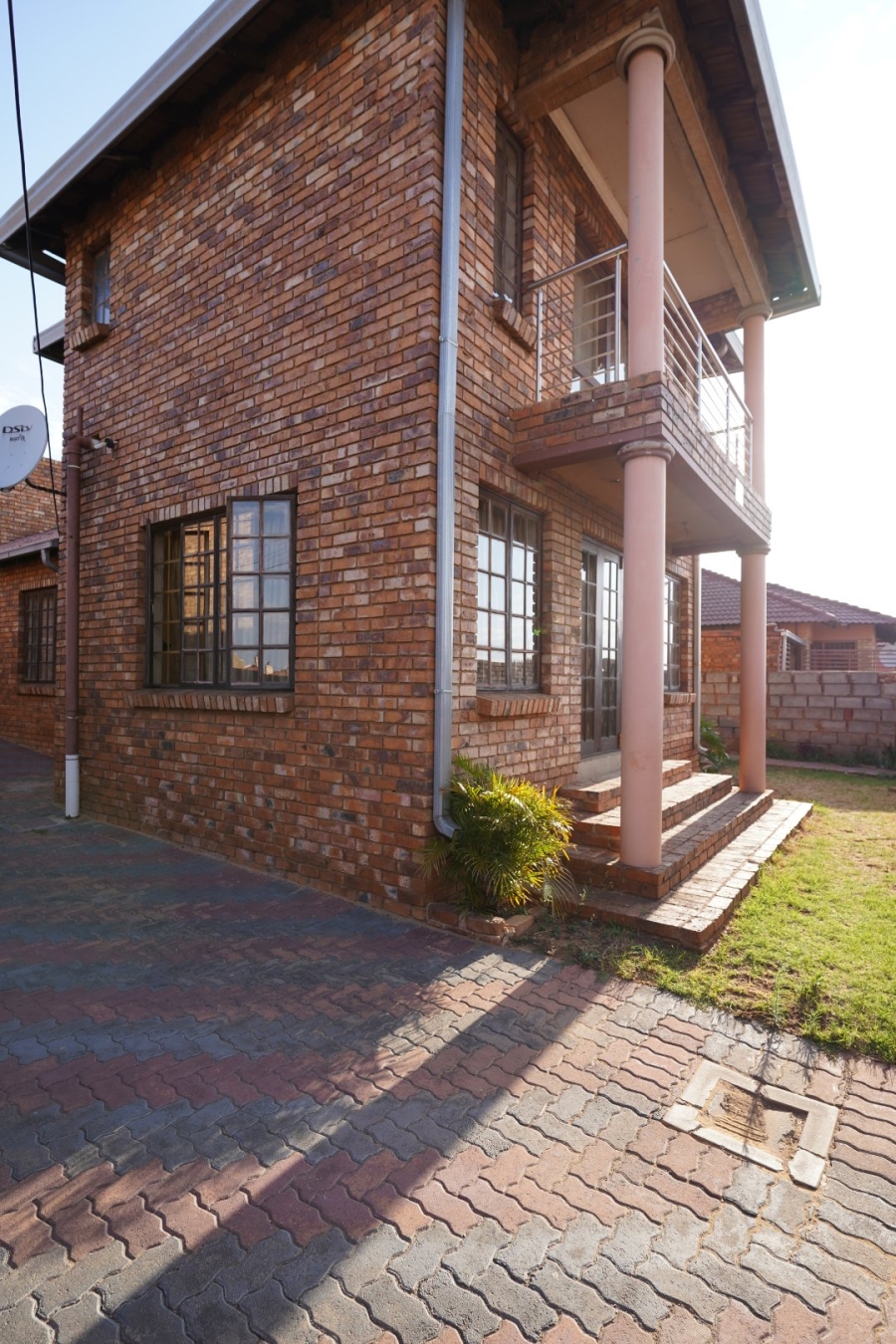 6 Bedroom Property for Sale in Atteridgeville Gauteng