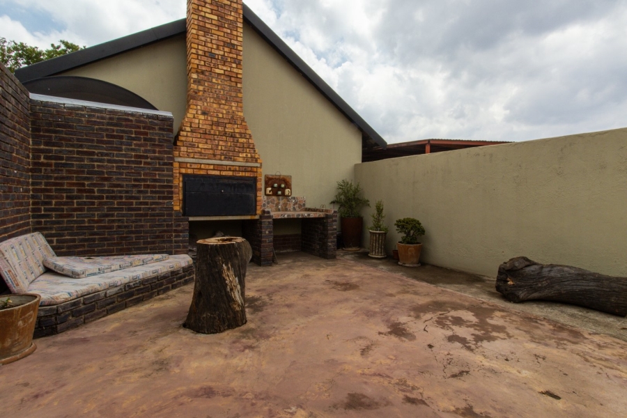 3 Bedroom Property for Sale in The Reeds Gauteng