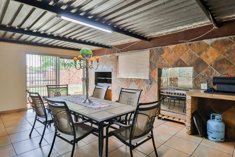 3 Bedroom Property for Sale in The Reeds Gauteng