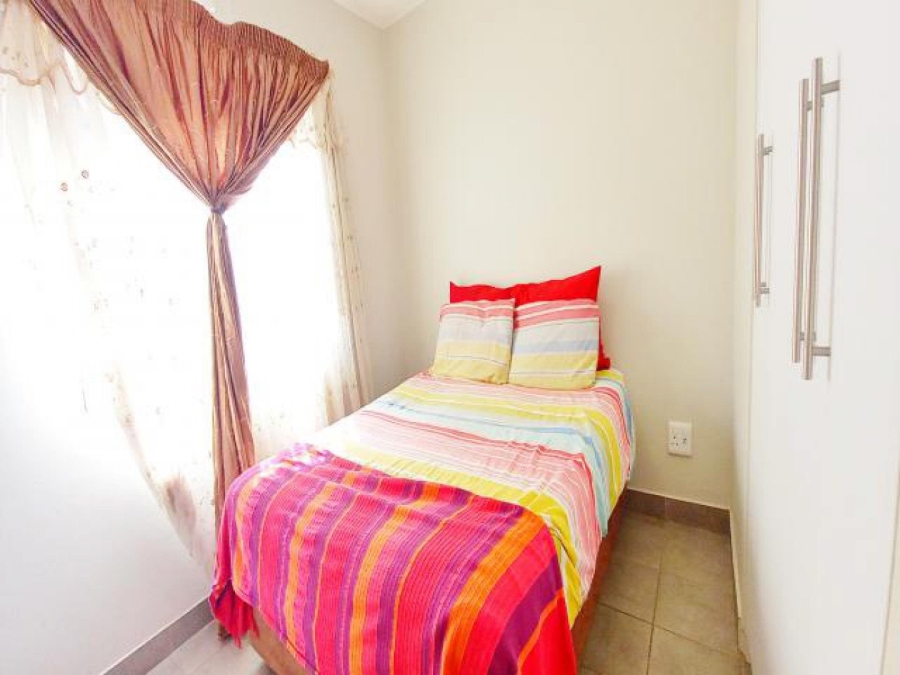 2 Bedroom Property for Sale in Lotus Gardens Gauteng