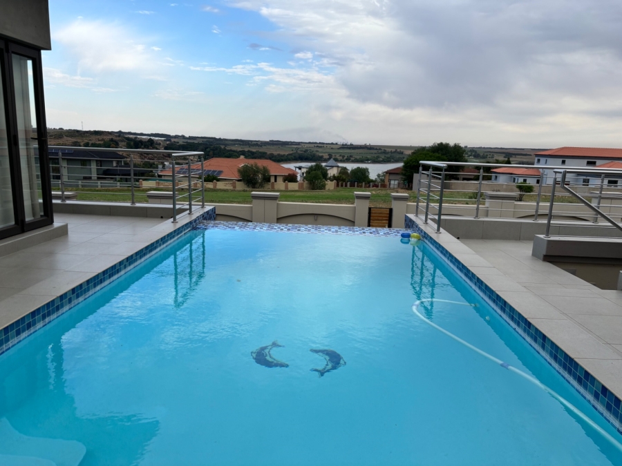 5 Bedroom Property for Sale in Kungwini Country Estate Gauteng