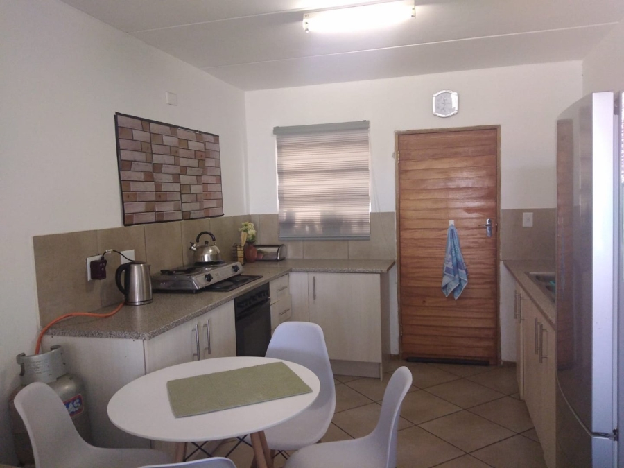 2 Bedroom Property for Sale in Albertsdal Gauteng