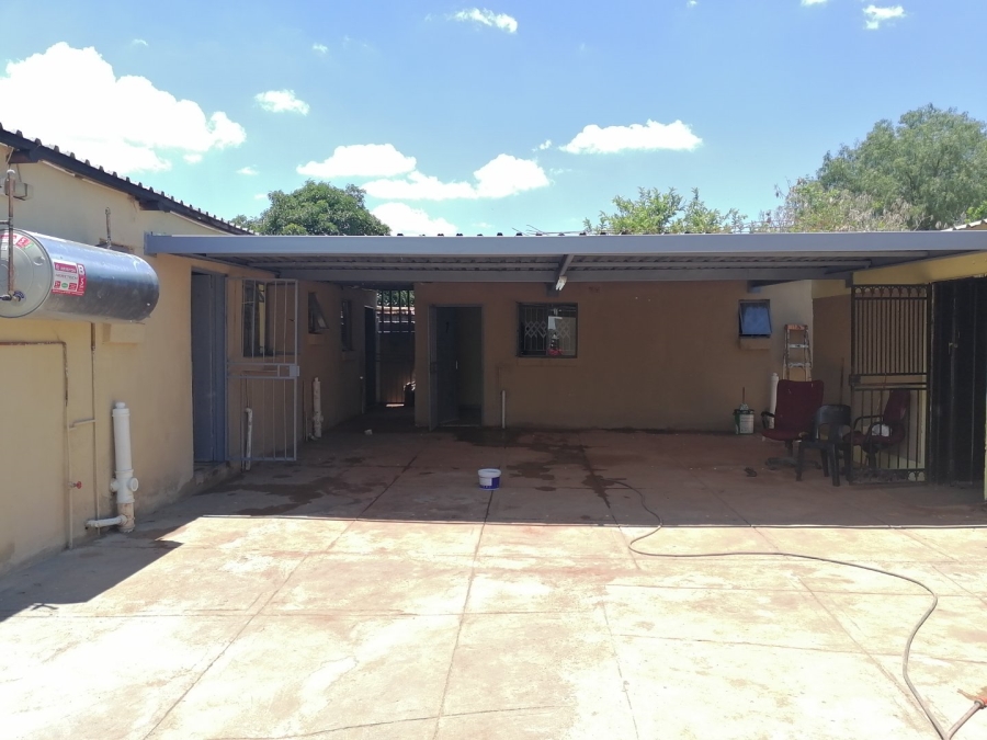 To Let 1 Bedroom Property for Rent in Soshanguve South Ext 4 Gauteng