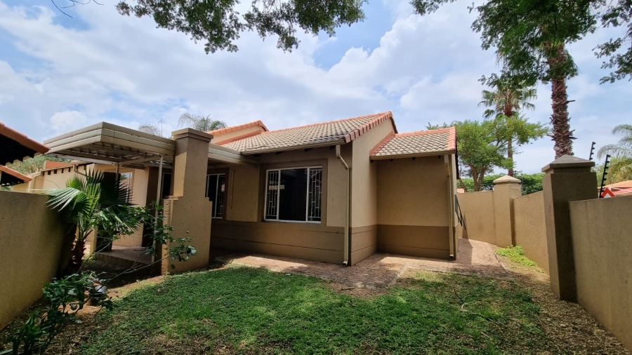 3 Bedroom Property for Sale in Amberfield Gauteng