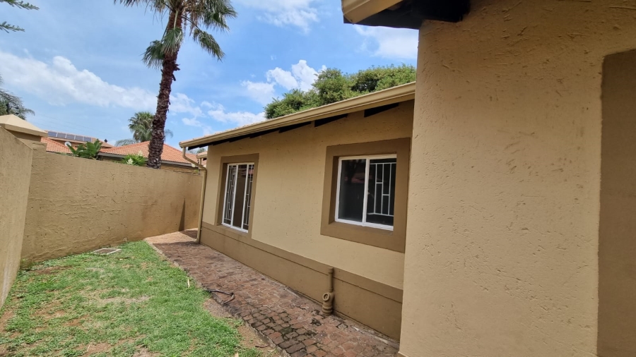 3 Bedroom Property for Sale in Amberfield Gauteng