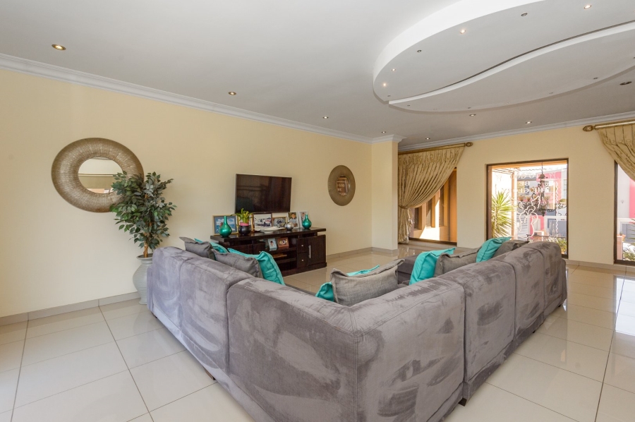 5 Bedroom Property for Sale in Meyersdal Nature Estate Gauteng