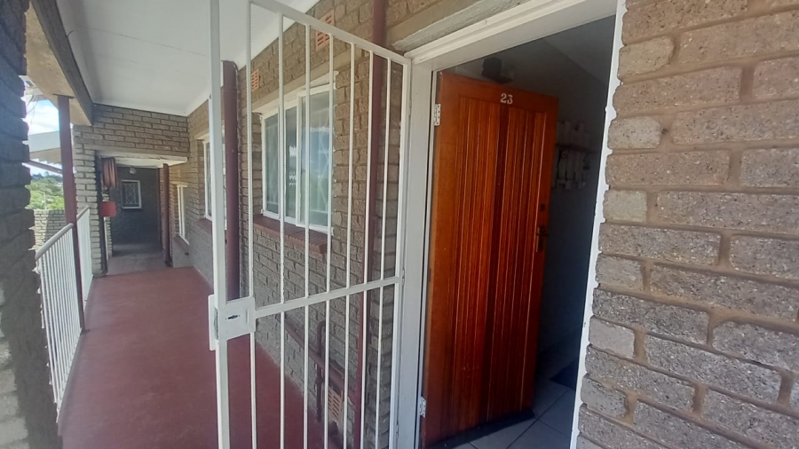 2 Bedroom Property for Sale in Rant En Dal Gauteng