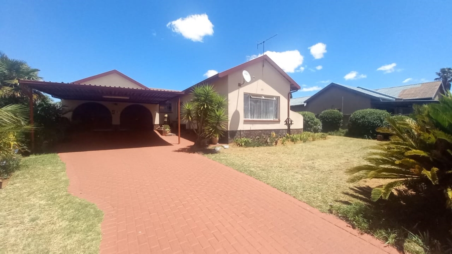 3 Bedroom Property for Sale in Rant En Dal Gauteng