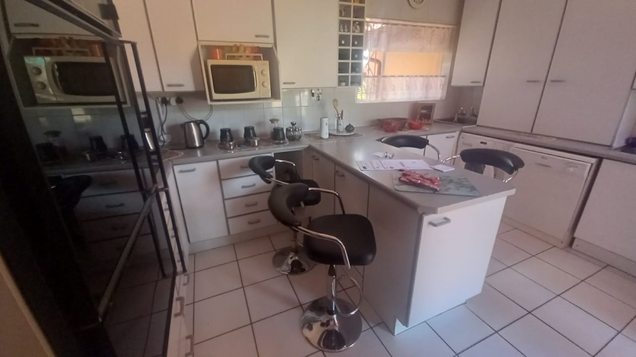 3 Bedroom Property for Sale in Rant En Dal Gauteng