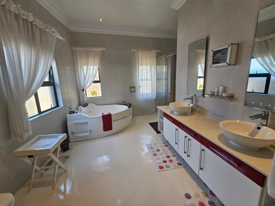 2 Bedroom Property for Sale in Olympus AH Gauteng