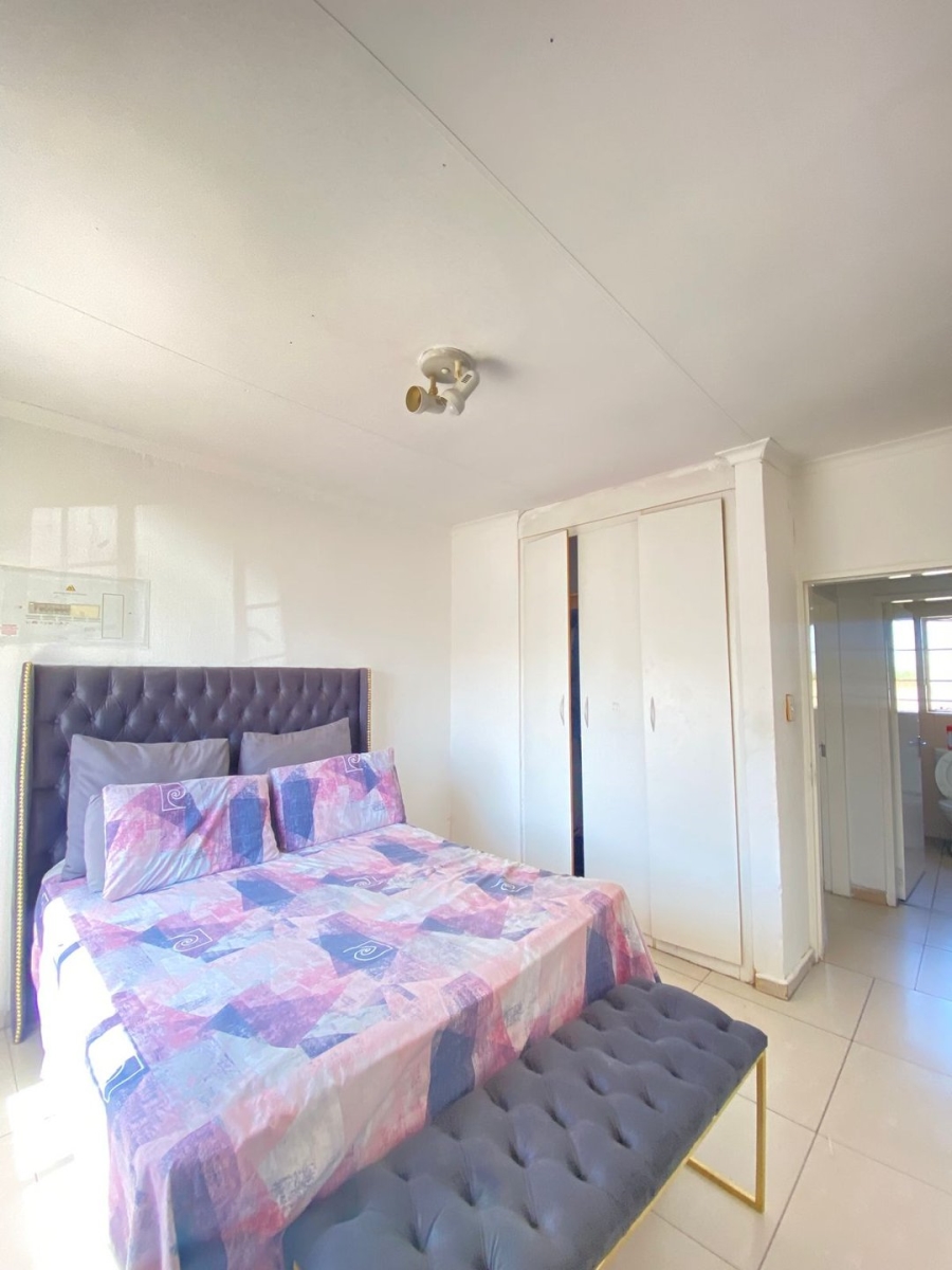 2 Bedroom Property for Sale in Germiston Central Gauteng