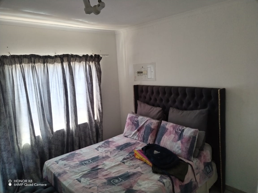 2 Bedroom Property for Sale in Germiston Central Gauteng