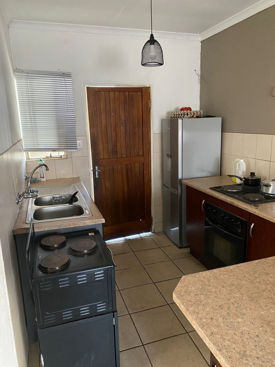 2 Bedroom Property for Sale in Germiston Central Gauteng