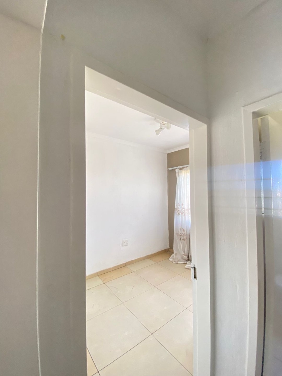 2 Bedroom Property for Sale in Germiston Central Gauteng