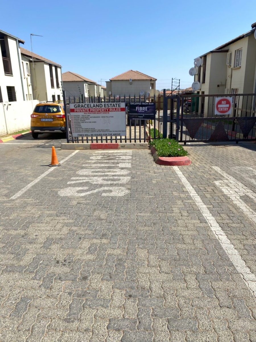 2 Bedroom Property for Sale in Germiston Central Gauteng