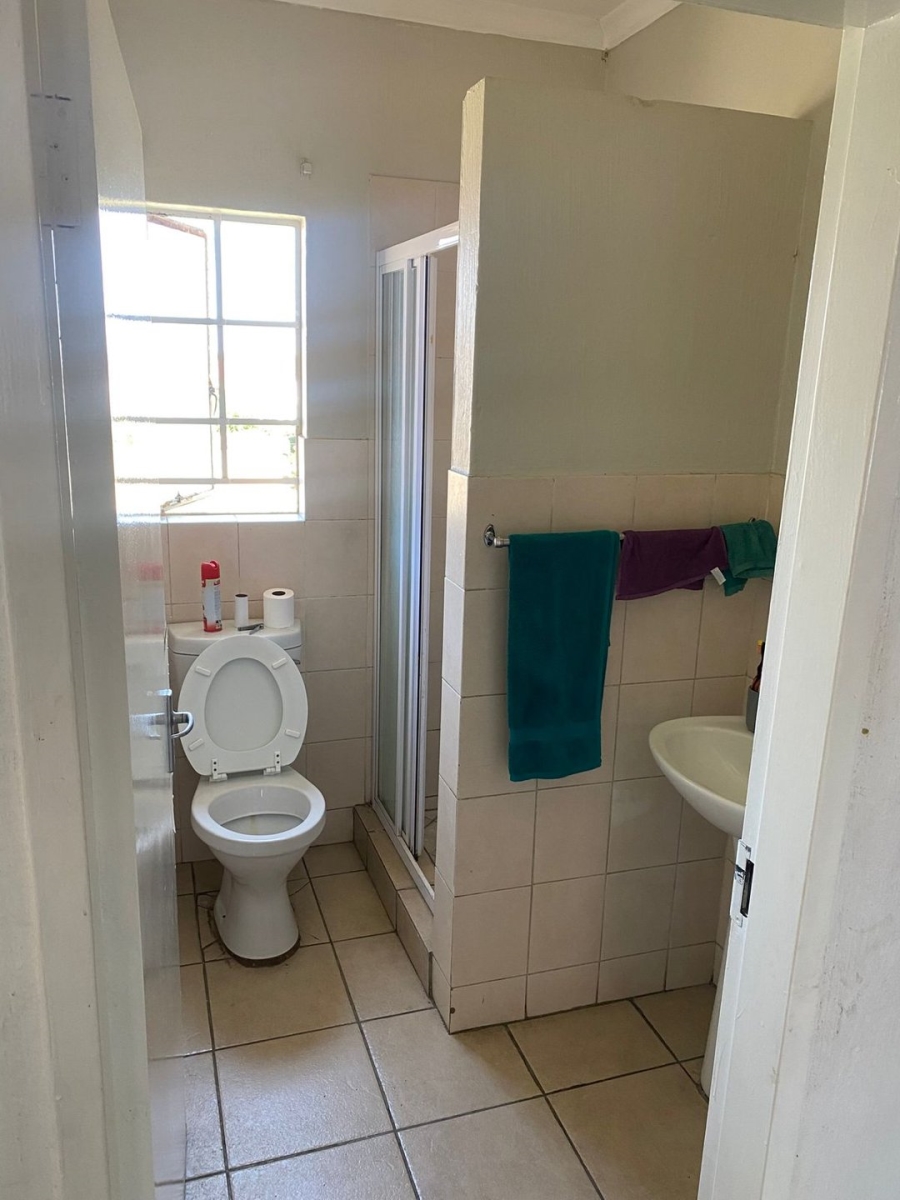 2 Bedroom Property for Sale in Germiston Central Gauteng