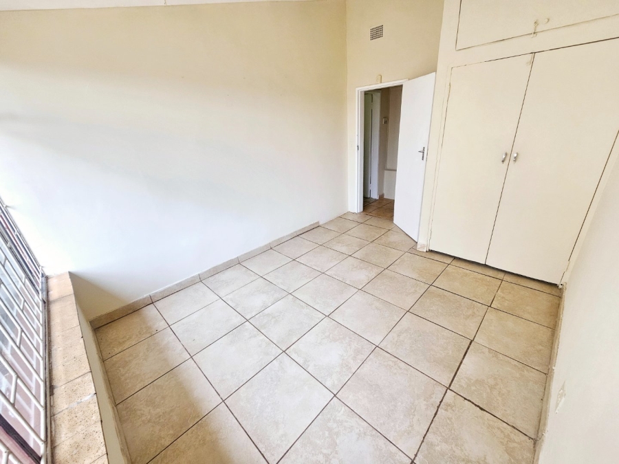 To Let 2 Bedroom Property for Rent in Erasmia Gauteng