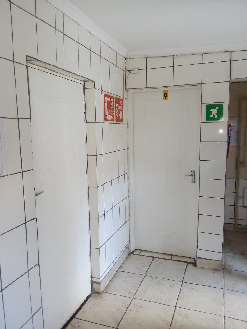 10 Bedroom Property for Sale in Brixton Gauteng