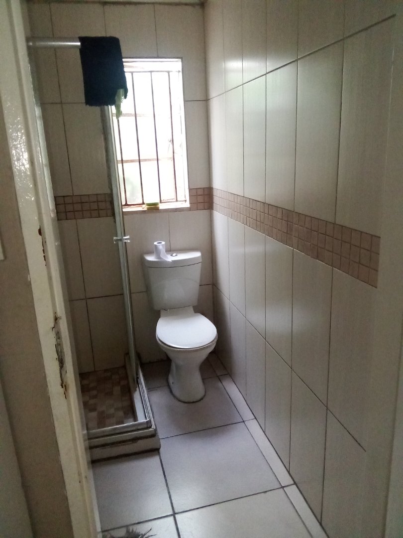 10 Bedroom Property for Sale in Brixton Gauteng