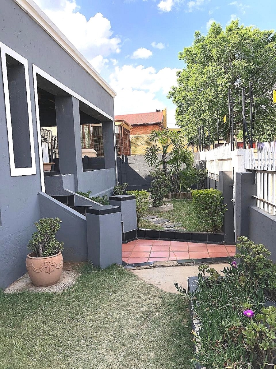 4 Bedroom Property for Sale in Mayfair West Gauteng