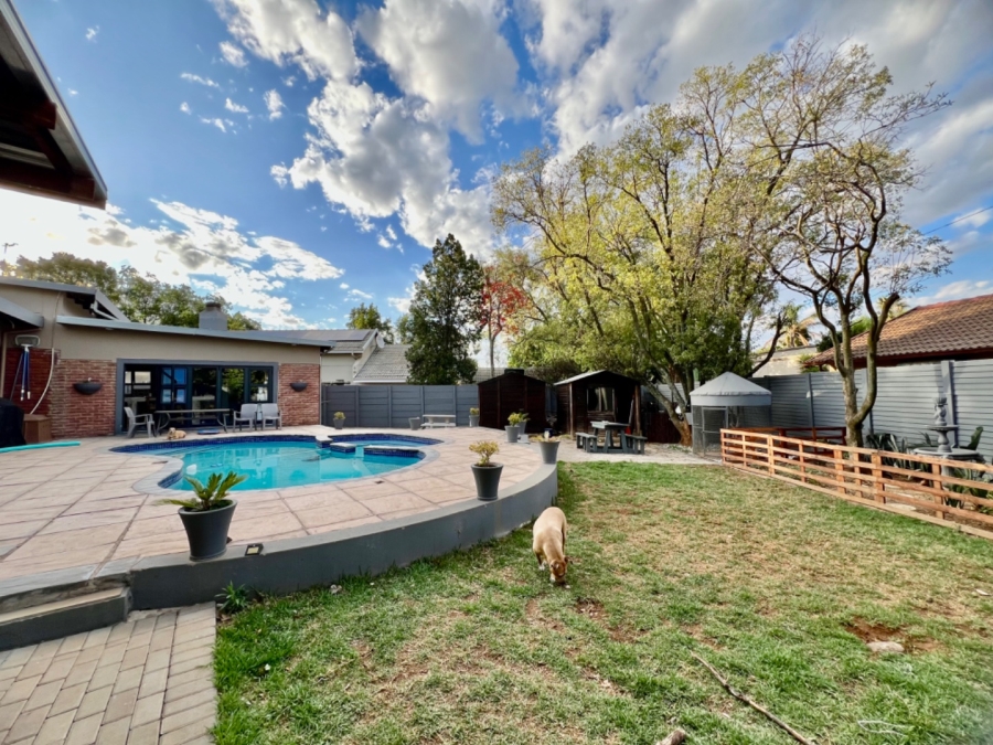 3 Bedroom Property for Sale in Constantia Park Gauteng