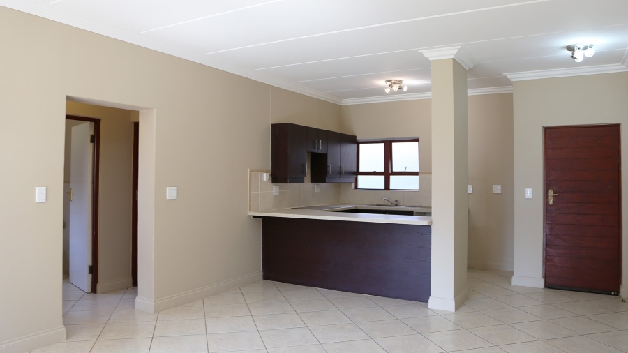 2 Bedroom Property for Sale in Crowthorne AH Gauteng