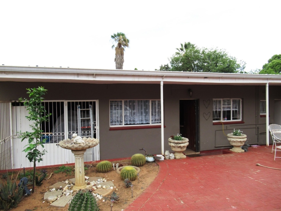 2 Bedroom Property for Sale in Erasmus Gauteng