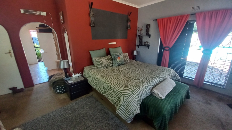 4 Bedroom Property for Sale in Witpoortjie Gauteng