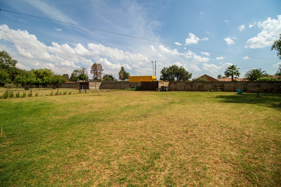 3 Bedroom Property for Sale in Bredell Gauteng