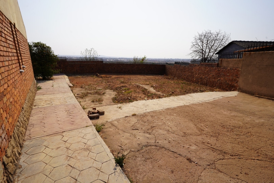 3 Bedroom Property for Sale in Soshanguve AA Gauteng