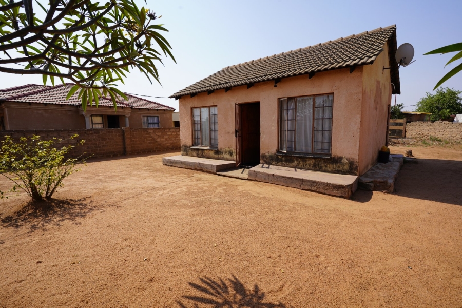 2 Bedroom Property for Sale in Soshanguve JJ Gauteng