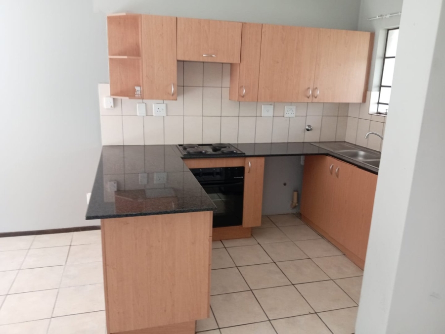 1 Bedroom Property for Sale in Grand Central Gauteng