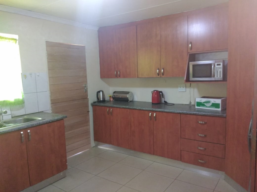 To Let 3 Bedroom Property for Rent in Albertsdal Gauteng