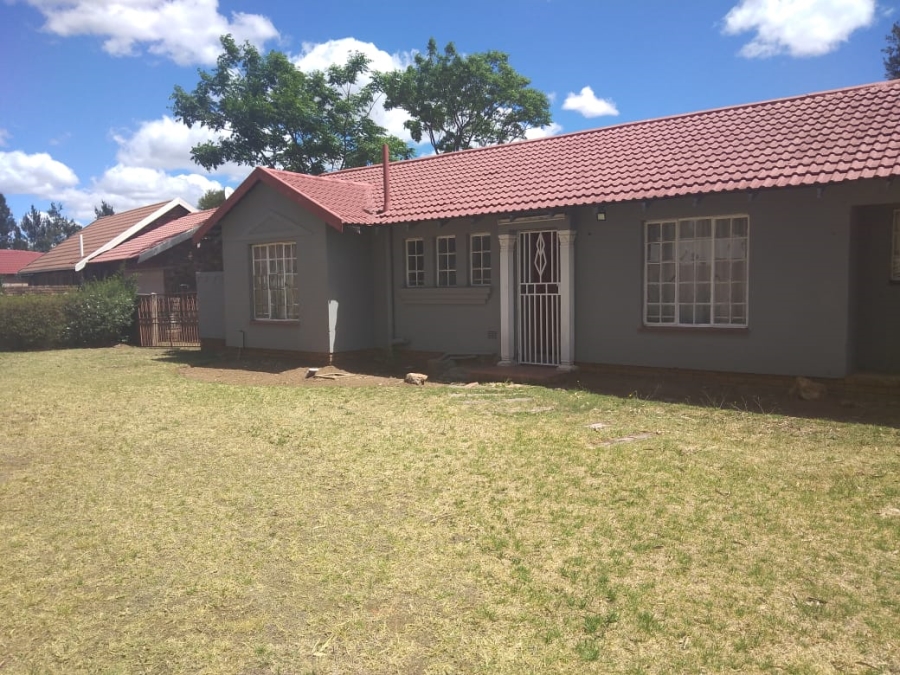 To Let 3 Bedroom Property for Rent in Albertsdal Gauteng