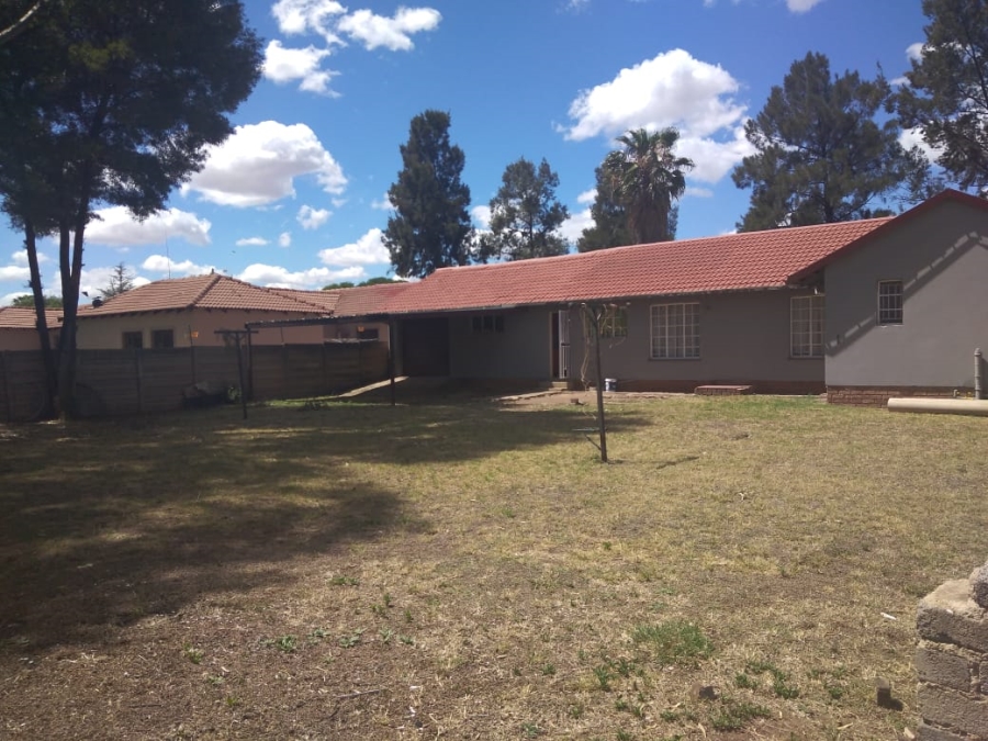 To Let 3 Bedroom Property for Rent in Albertsdal Gauteng