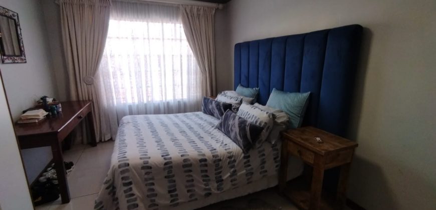 3 Bedroom Property for Sale in Garsfontein Gauteng