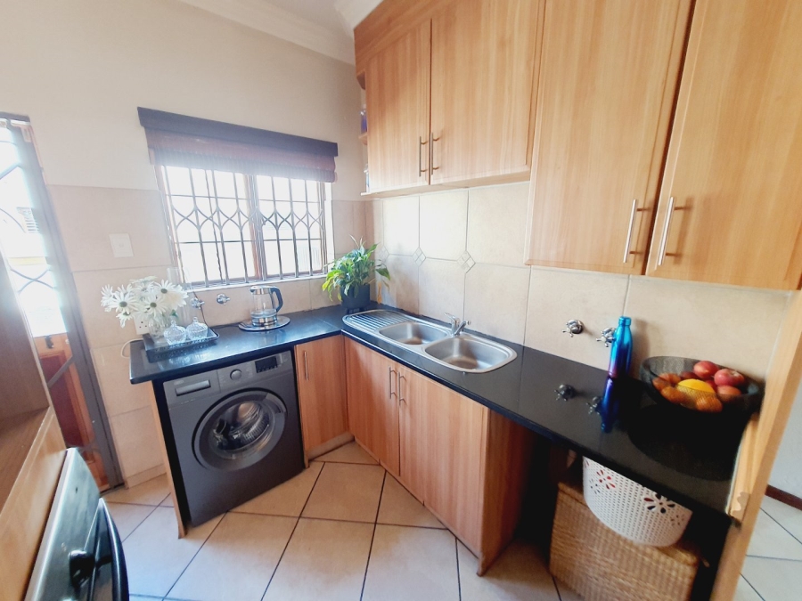 3 Bedroom Property for Sale in Olympus AH Gauteng